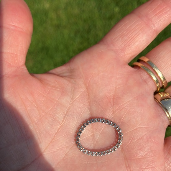 Trade for C🌺Gone Genuine natural diamonds & 14k w/g eternity flexible ring - Picture 7 of 7